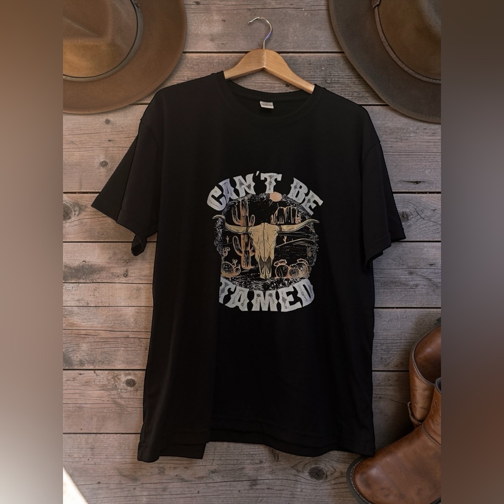 Can't Be Tamed Black T-Shirt - Picture 3 of 10